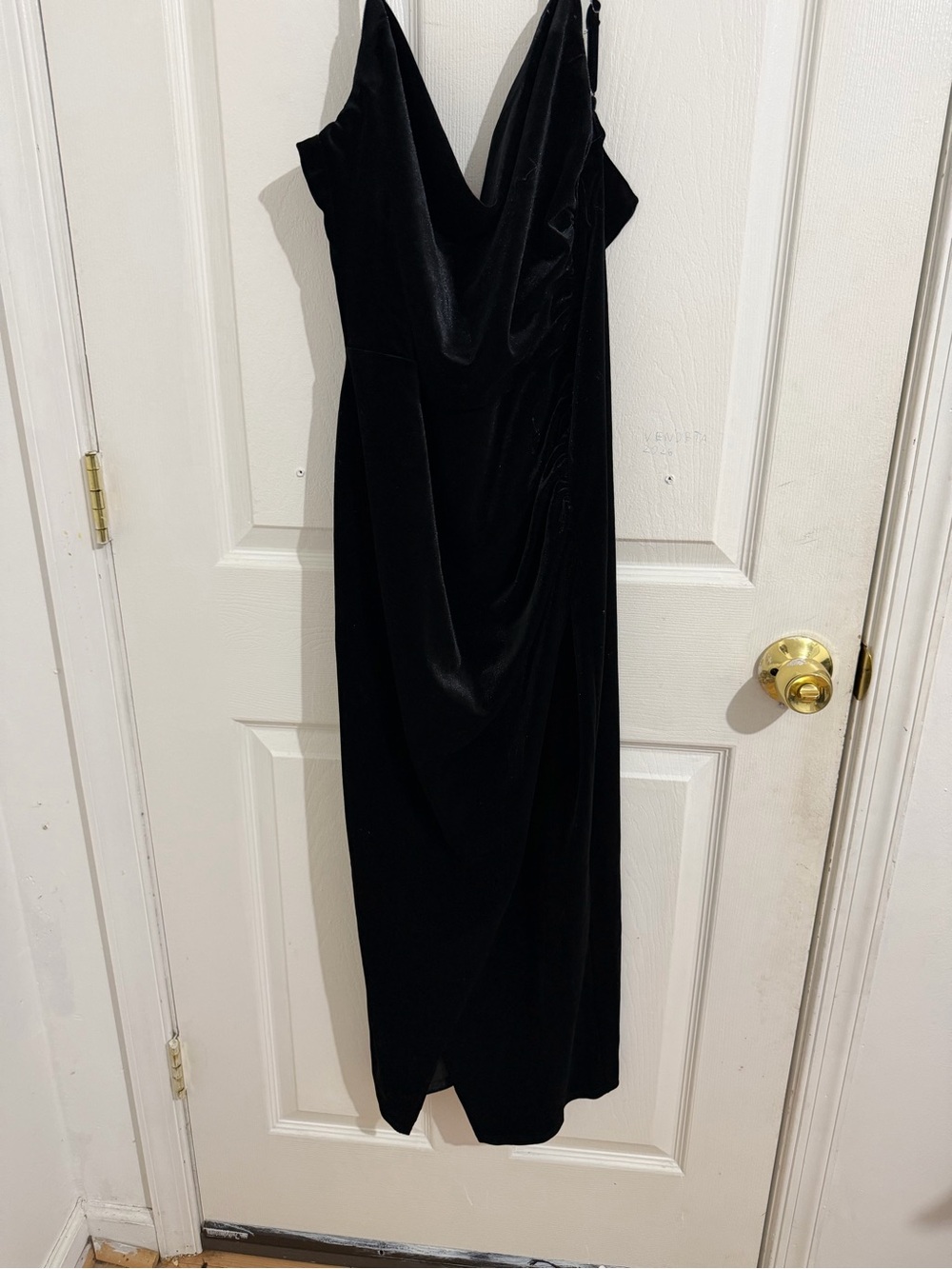 Laundry By Shelli Segal Black Velvet Cowl Maxi Dress